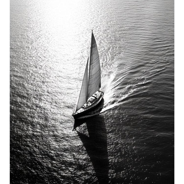 Voilier Noir et Blanc - Côte d'Azur Méditerranéenne